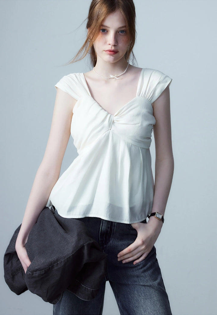 Women's Sleeveless Pleated Top with Ruched Detail