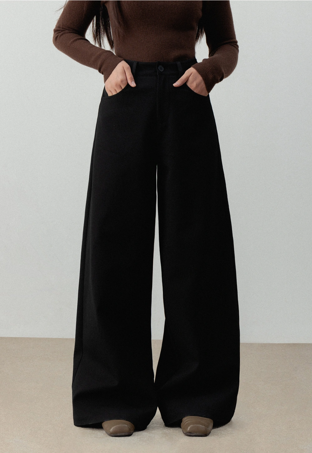 lack Wide-Leg Trousers