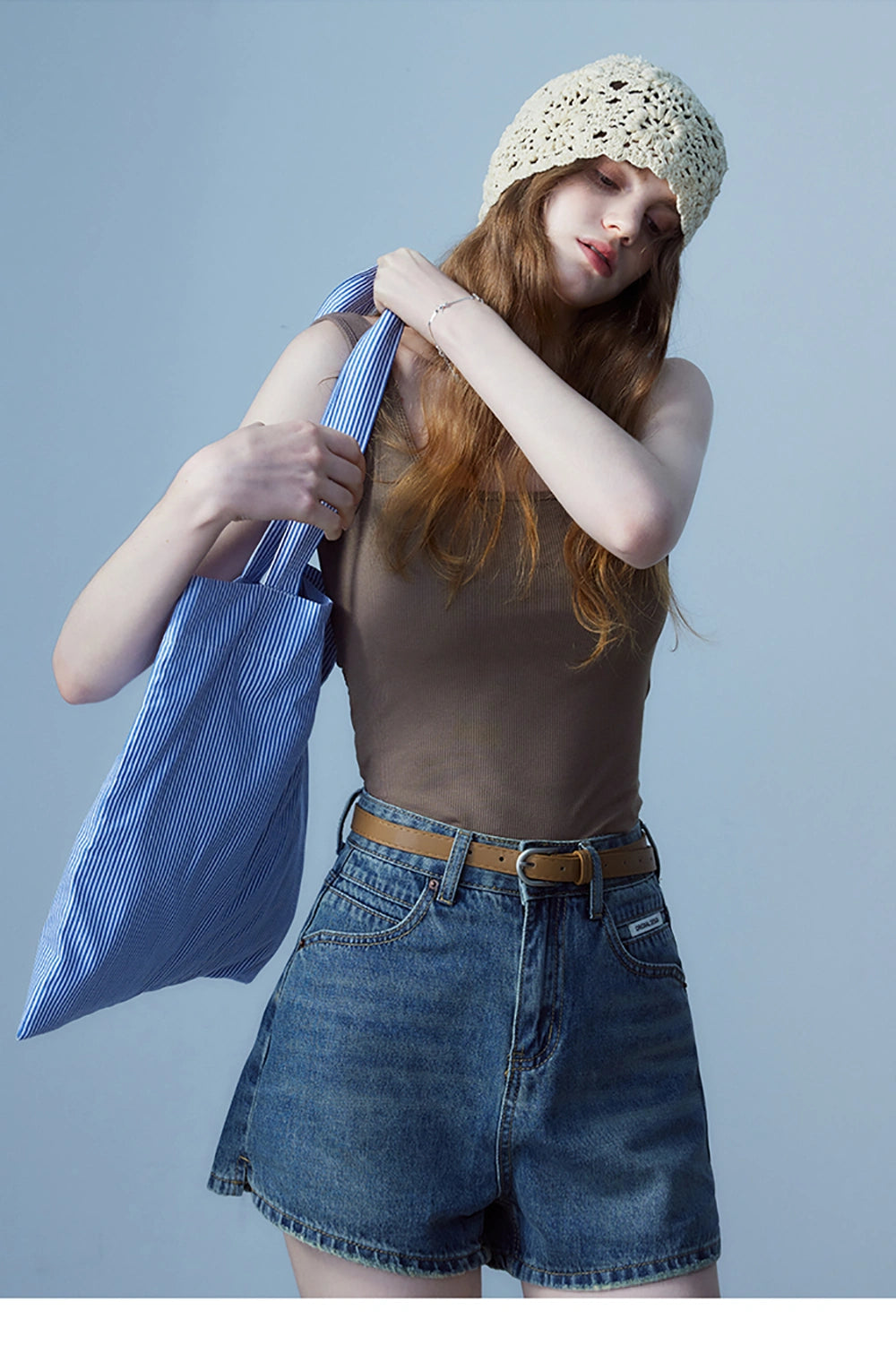 Canotta a coste da donna - Top corto in maglia senza maniche