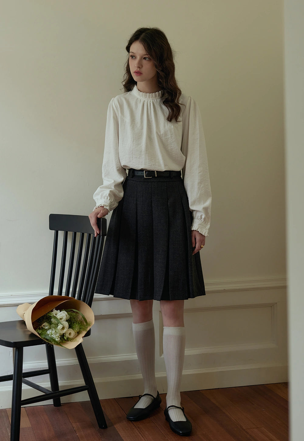 Women's Pleated Skirt with Belt Detail