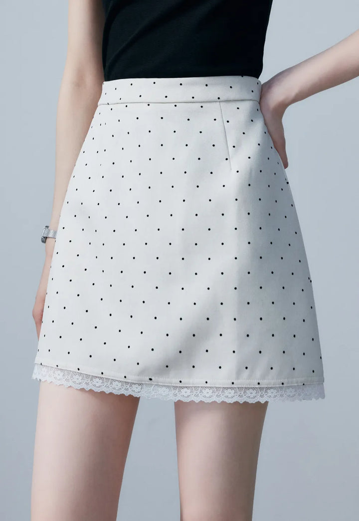 Skirt Mini A-Line Wanita dengan Corak Titik Polka dan Kemasan Renda