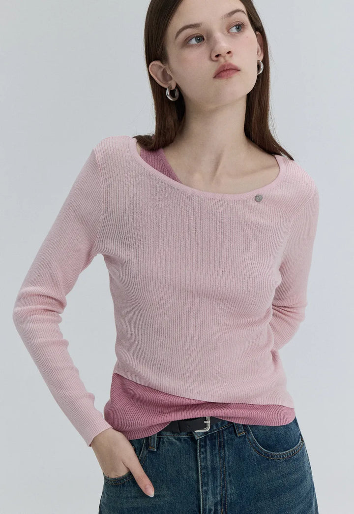 Soft Knit Pullover with Sleek Design and Versatile Style