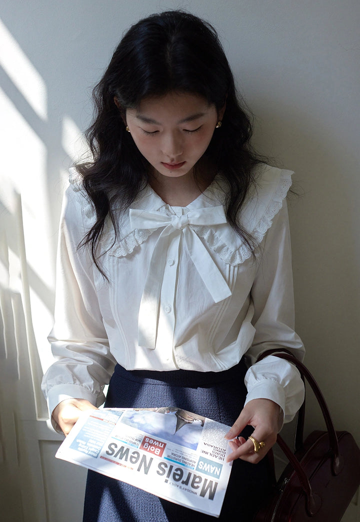 Women's Ruffled Collar Blouse