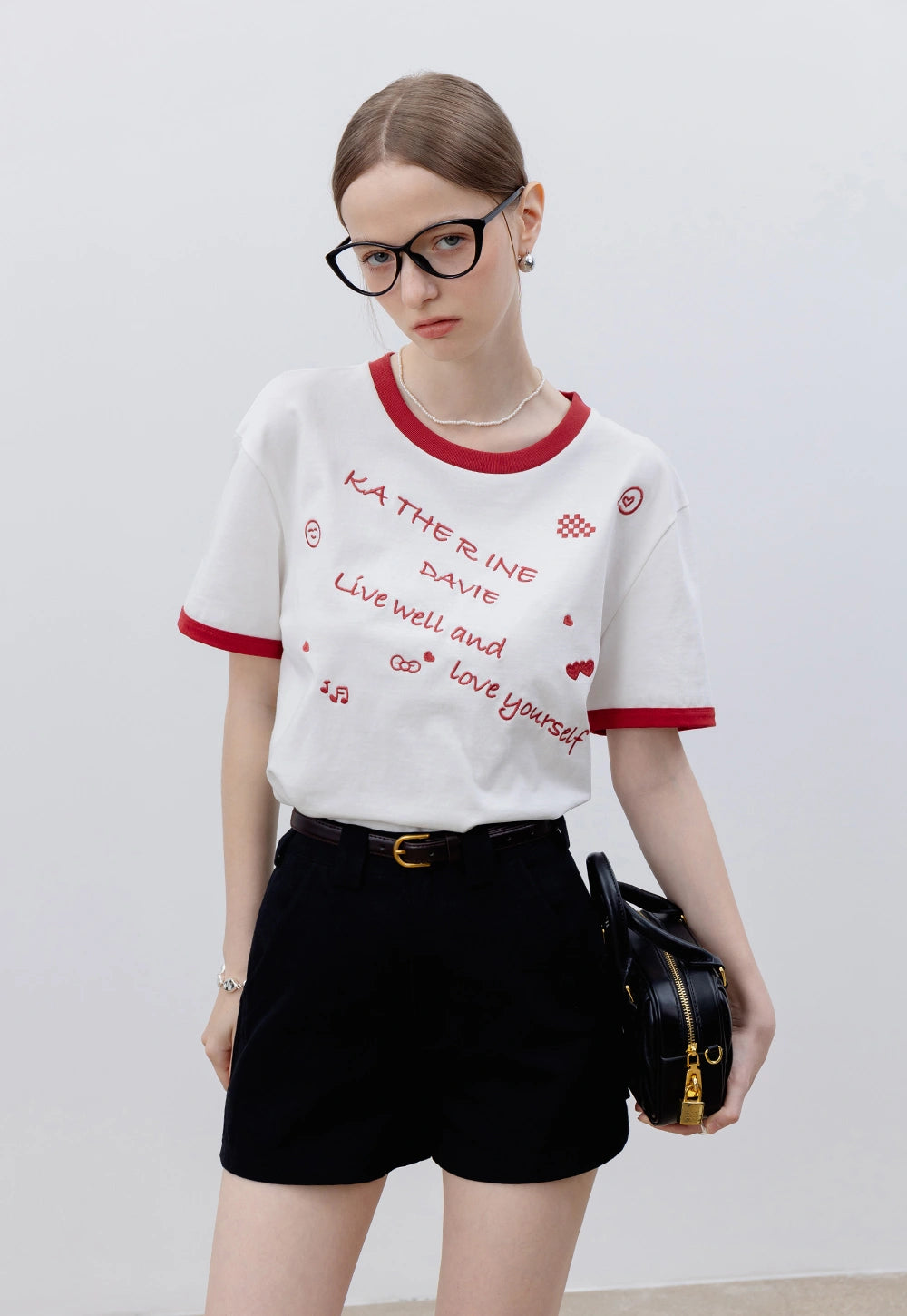 Women's Embroidered T-shirt