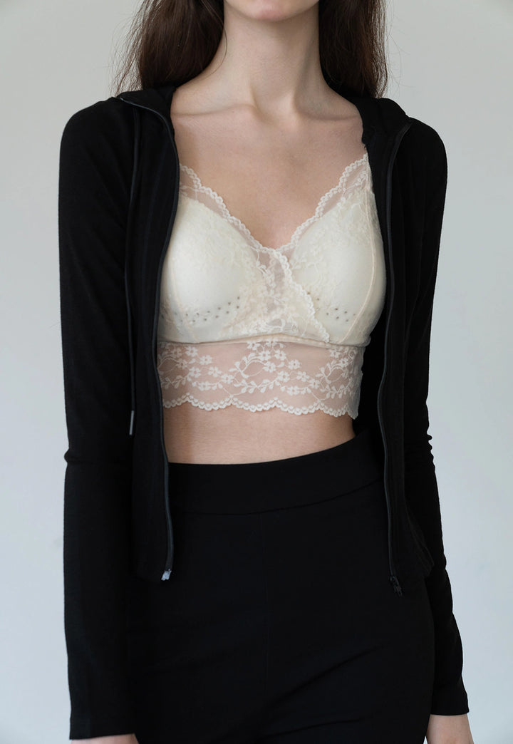 Elegant Lace Bralette with Adjustable Straps